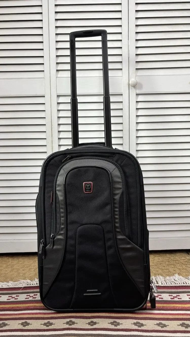 Tumi T-Tech Presidio Park 22” International 2-Wheel Carry-On Suitcase Cabin Bag